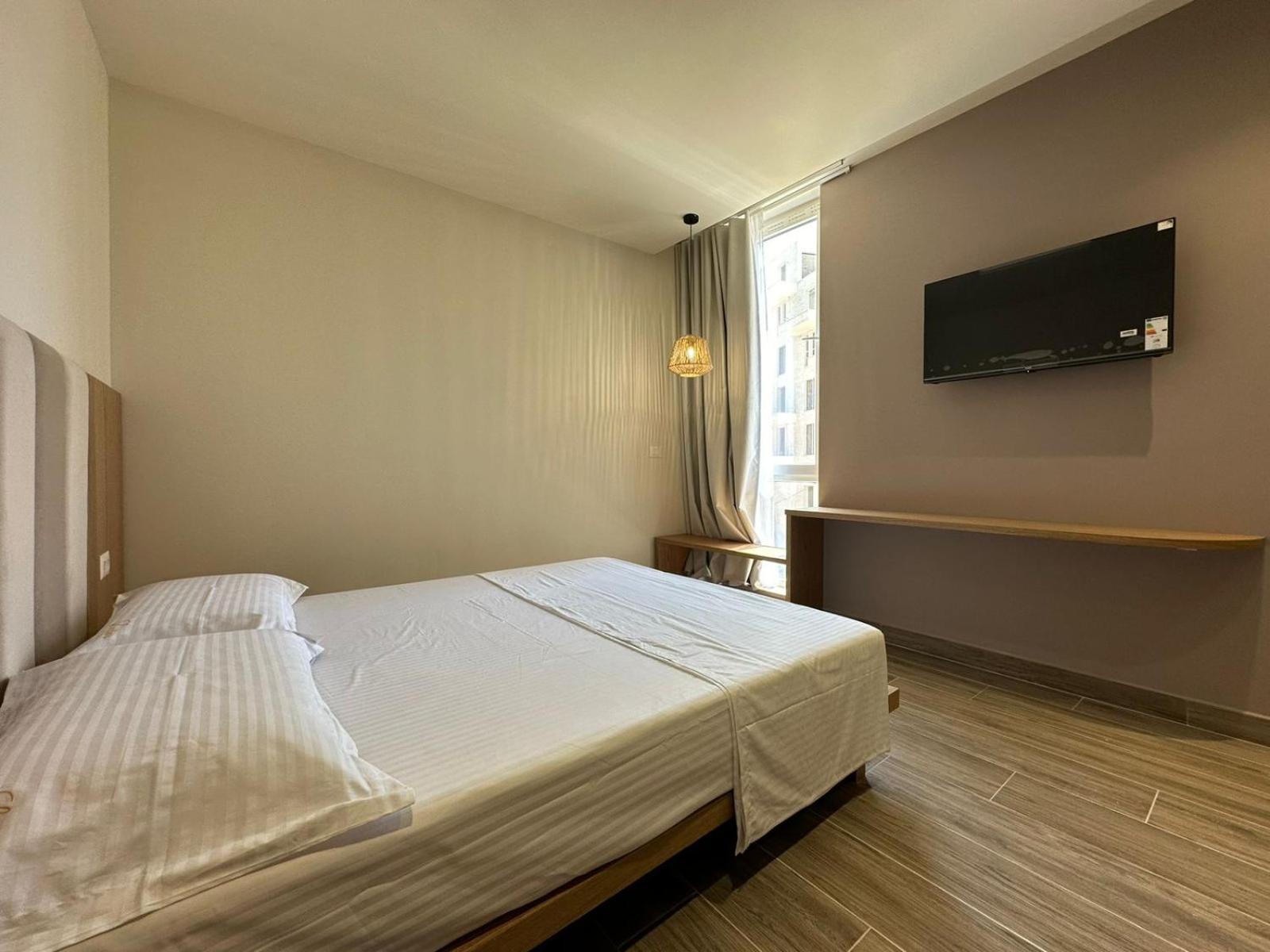Hotel Oni